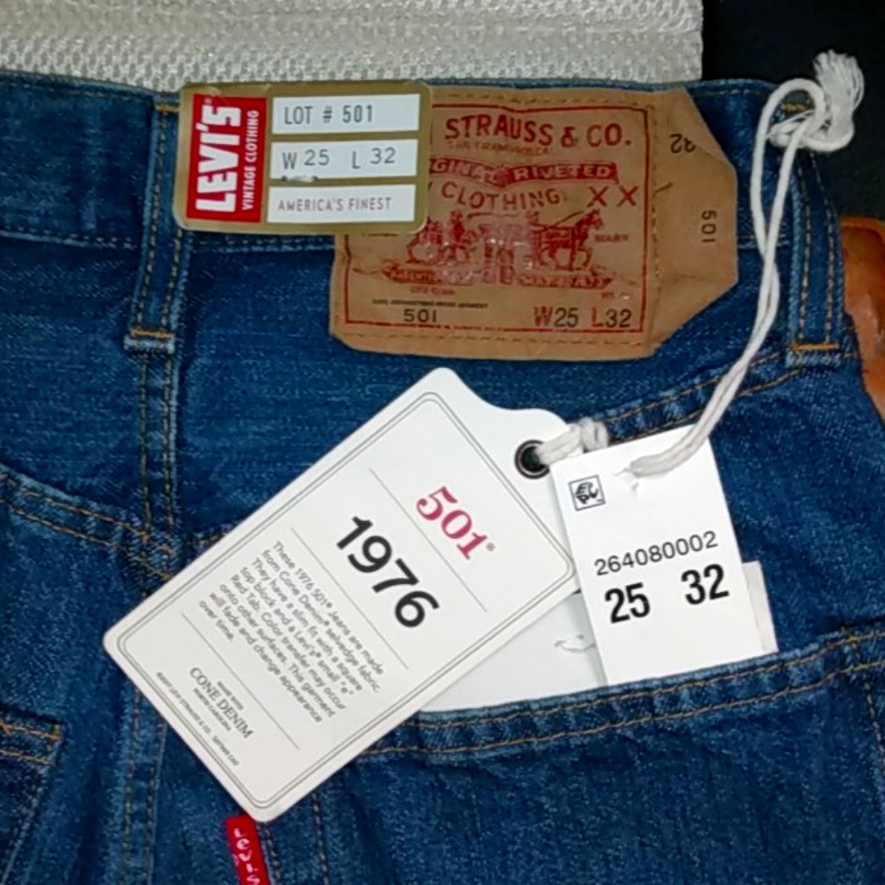 Levi's Vintage Clothing 1976 501s